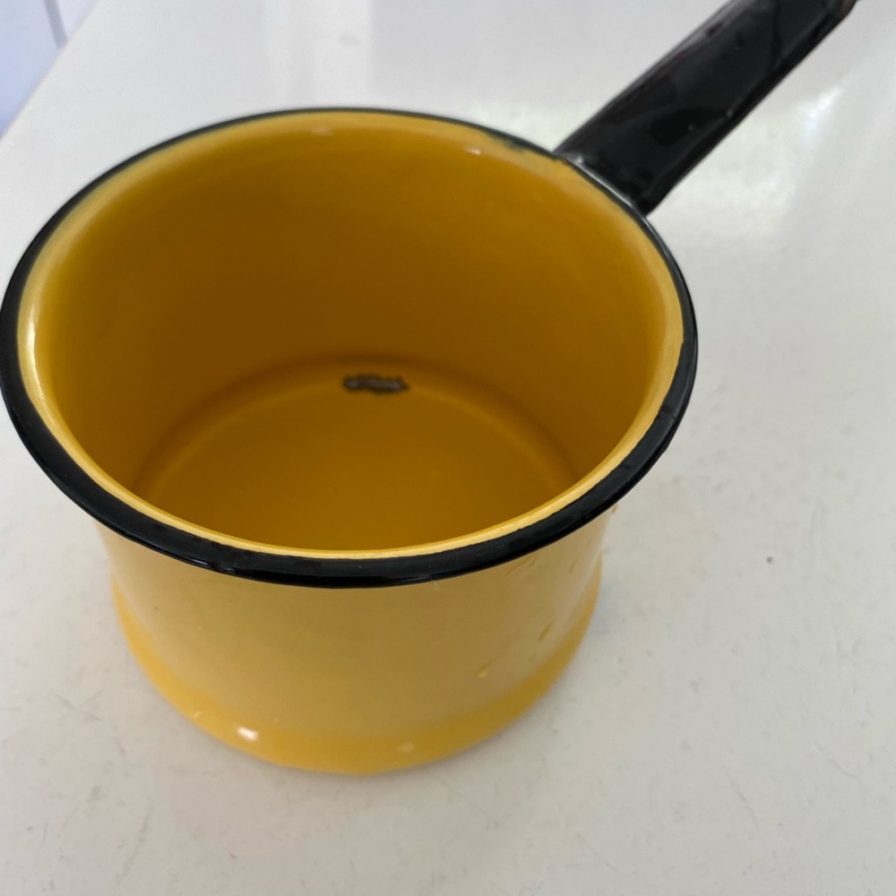 Vintage Enamelware Sauce Pan - Picture 2 of 6